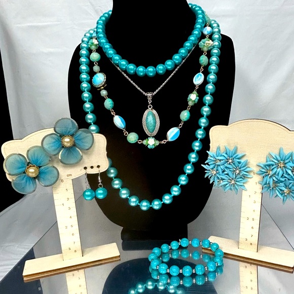 Hong Kong, W Germany Jewelry - Turquoise Colored Jewelry Lot